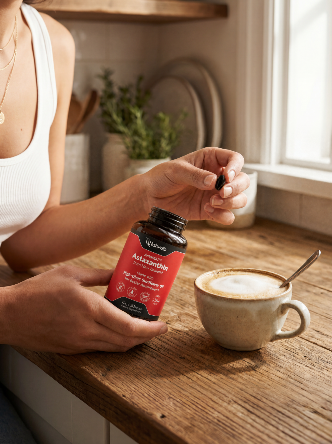 AOSO12-Astaxanthin-gallery-life3.png